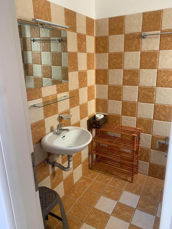 Little Yard Studios & Apartments #6 Naxos City المظهر الخارجي الصورة